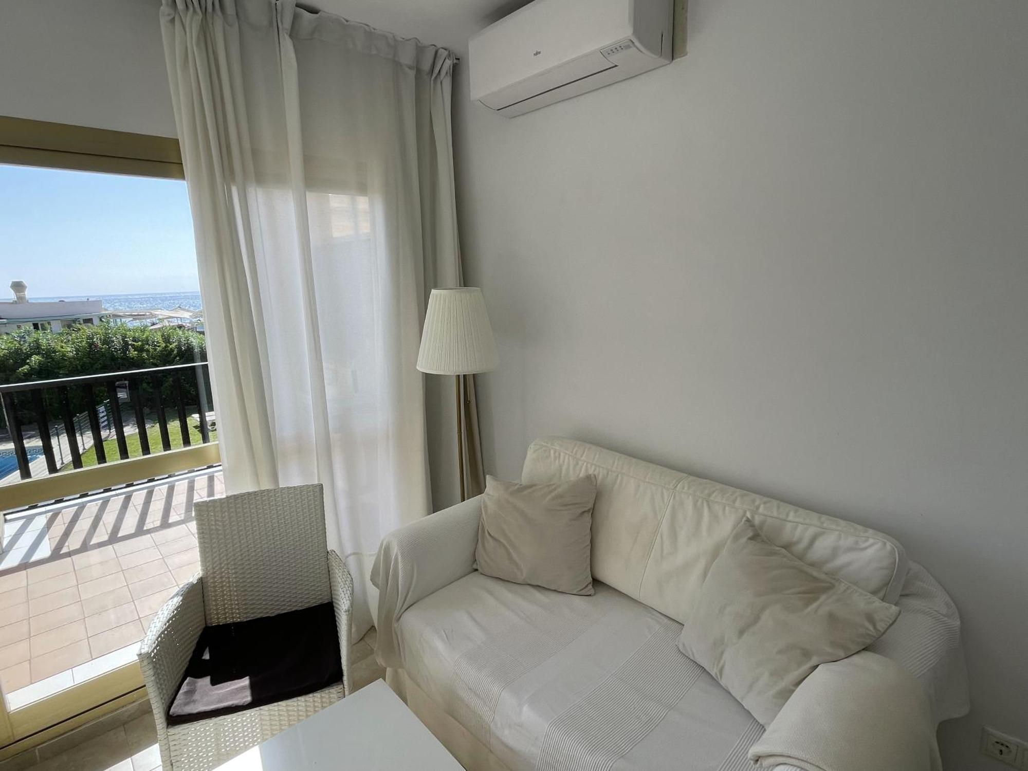 Estudio Primera Linea 50 Mtrs Playa. Fibra 600Mb Marbella Exterior photo
