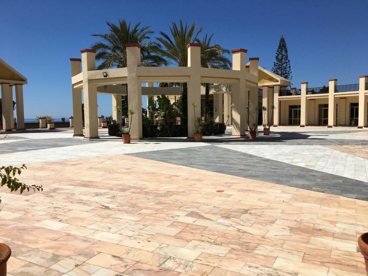 Estudio Primera Linea 50 Mtrs Playa. Fibra 600Mb Marbella Exterior photo